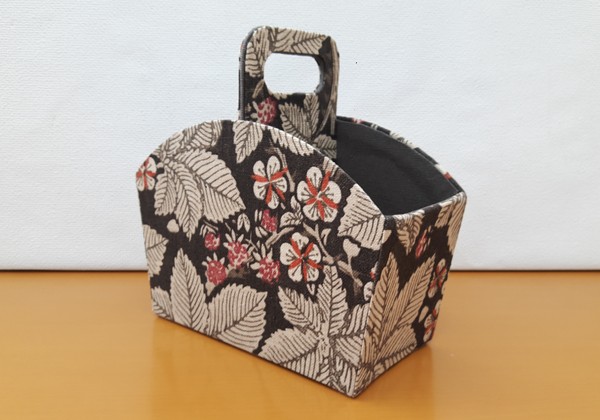 持ち手付きリモコンBOX1